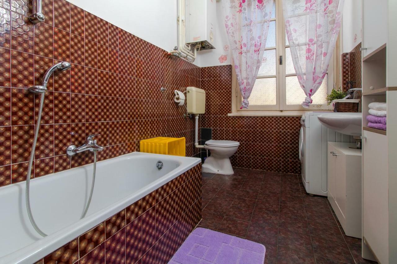 Arena Festival Apartment Pula Exterior photo