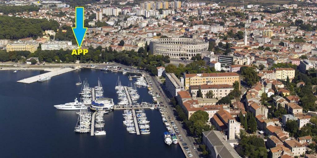 Arena Festival Apartment Pula Exterior photo